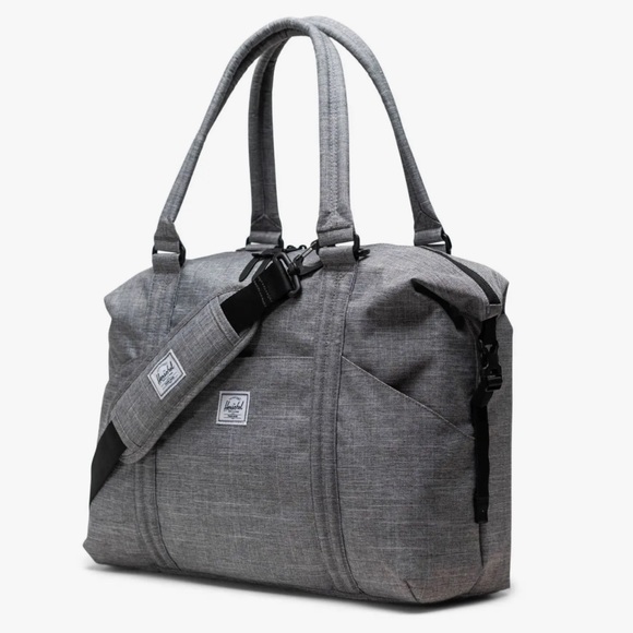 Herschel 🧸 Strand Duffle Diaper Bag